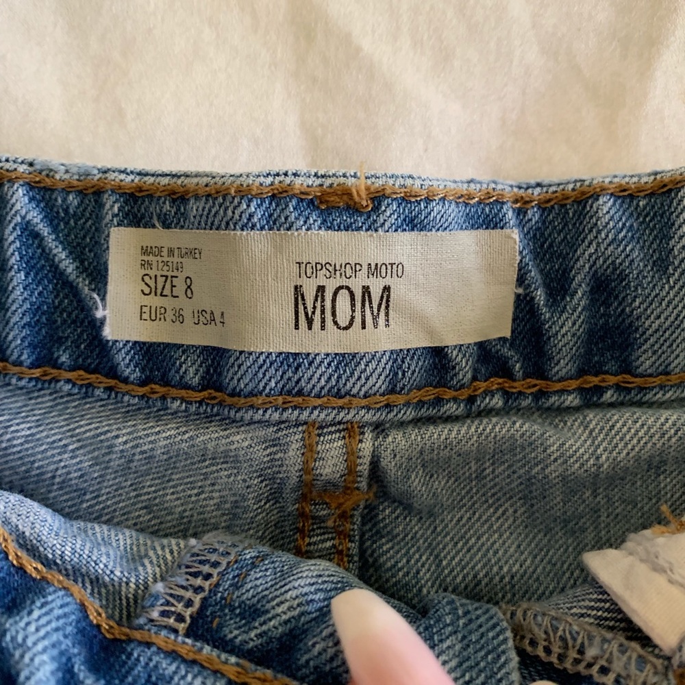 TOPSHOP MOM SHORTS - Picture 3 of 3